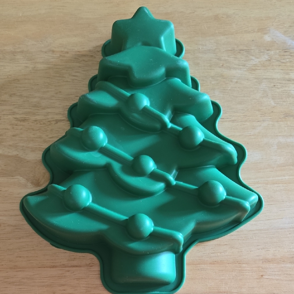 Christmas Tree Silicone Baking Mold